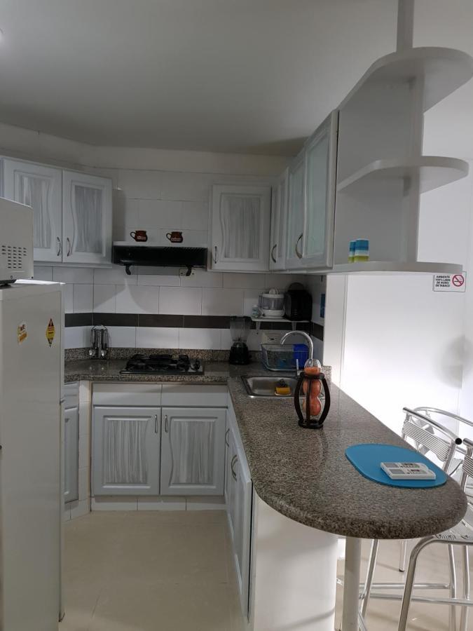 303 El Rodadero, Apartamento Familiar , Piscina , Parqueadero Santa Marta  Kültér fotó