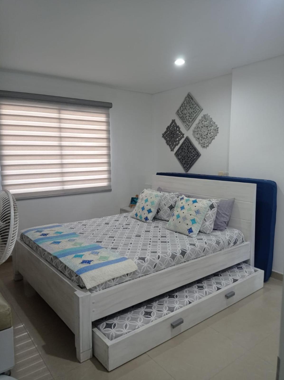 303 El Rodadero, Apartamento Familiar , Piscina , Parqueadero Santa Marta  Kültér fotó